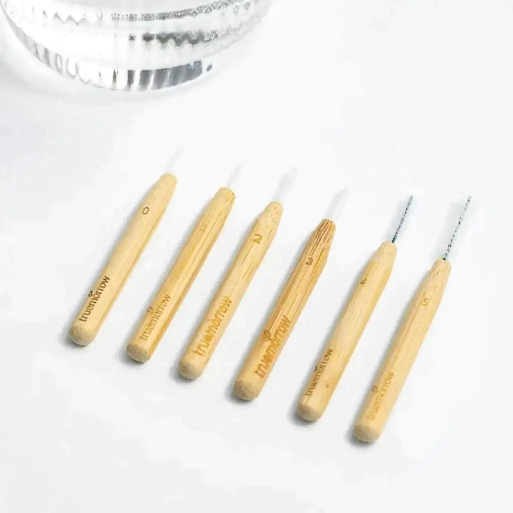 Interdentalbürsten aus Bambus mit Schutzkappe | 2 (0.50 mm) | 6 Stück | truemorrow | V Welt